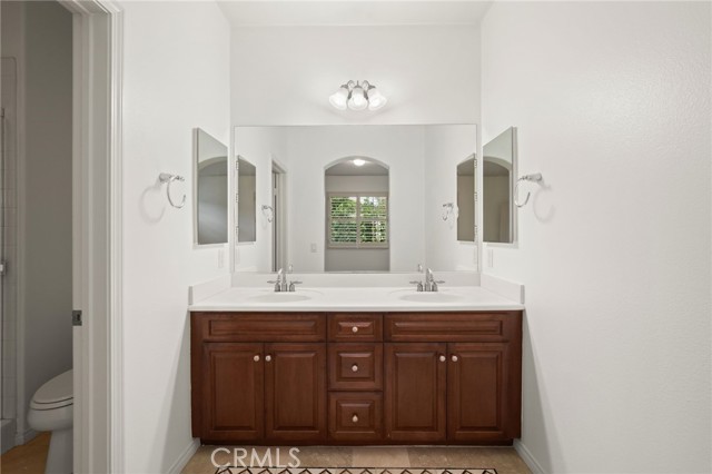 MLS #OC25245408 image #16