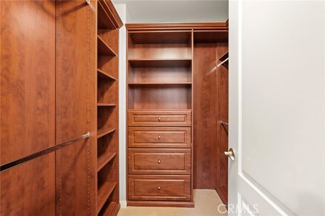 MLS #OC25245408 image #18