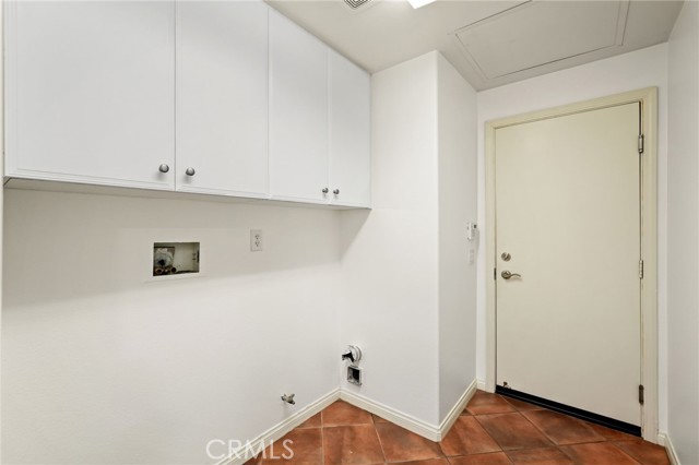 MLS #OC25245408 image #21