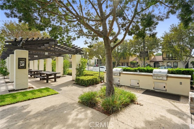 MLS #OC25245408 image #30