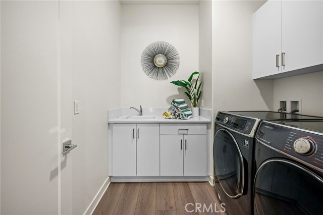 MLS #OC25245423 image #18