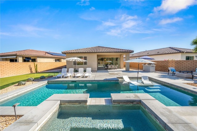 MLS #OC25245423 image #2