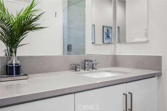 MLS #OC25245423 image #25