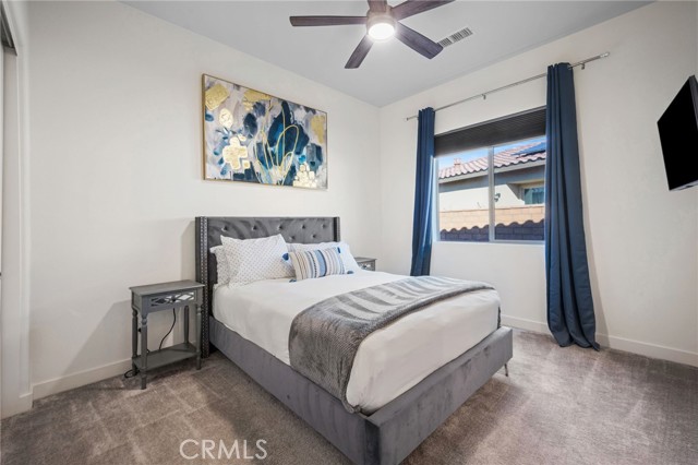 MLS #OC25245423 image #33