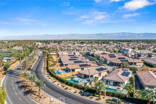 MLS #OC25245423 image #62