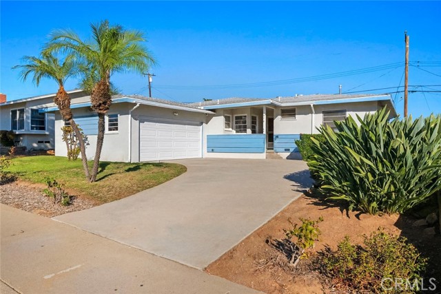 MLS #OC25245466 image #1