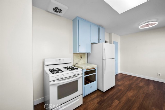 MLS #OC25245466 image #17