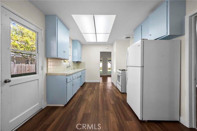 MLS #OC25245466 image #19