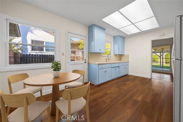 MLS #OC25245466 image #5