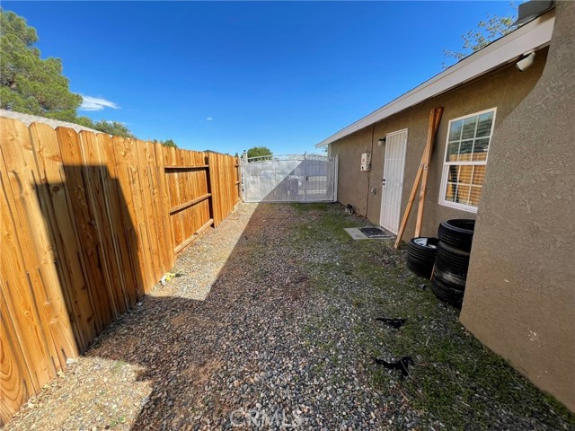 MLS #OC25245476 image #17