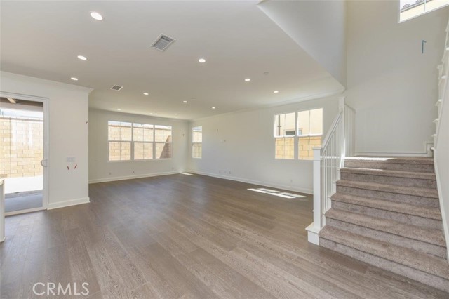 MLS #OC25245529 image #10