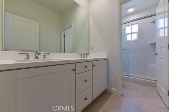 MLS #OC25245529 image #12