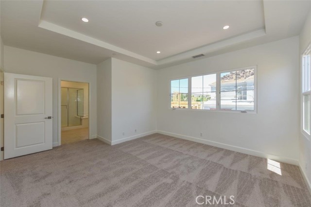 MLS #OC25245529 image #8