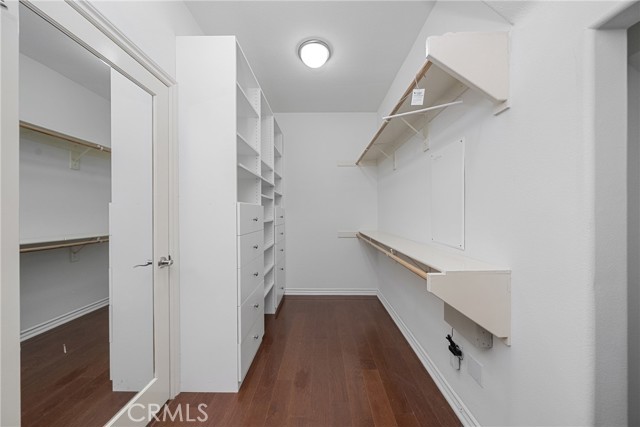 MLS #OC25245535 image #23