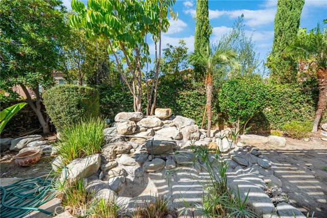 MLS #OC25245535 image #34