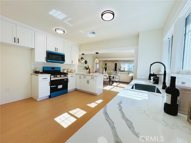 MLS #OC25245572 image #14