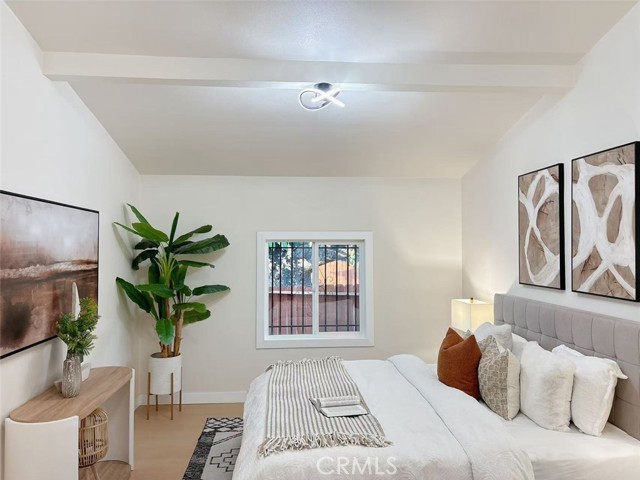 MLS #OC25245572 image #18