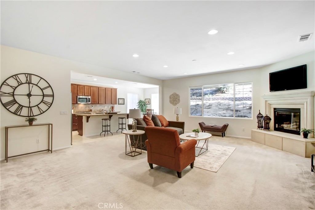 MLS #OC25245584 image #4