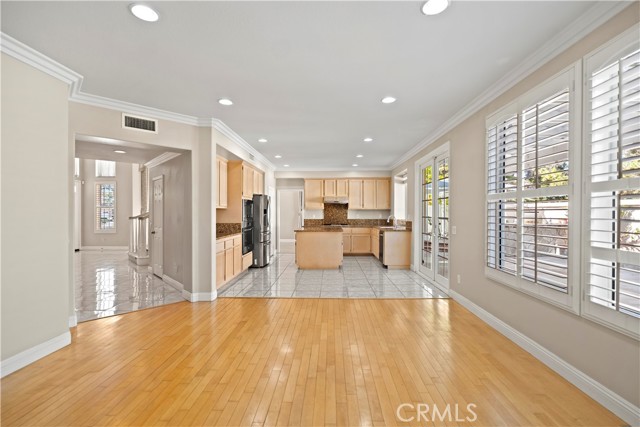 MLS #OC25245659 image #22