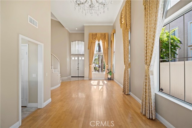 MLS #OC25245659 image #7