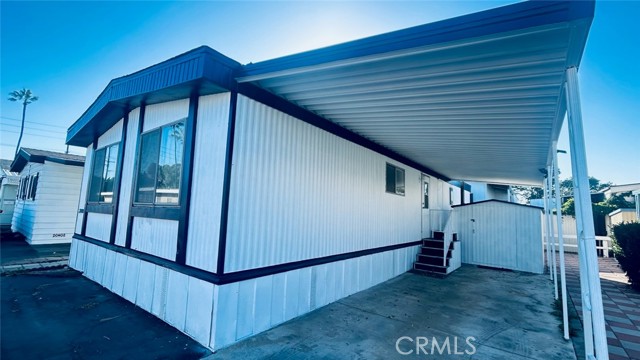 MLS #OC25245664 image #0