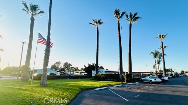 MLS #OC25245664 image #7