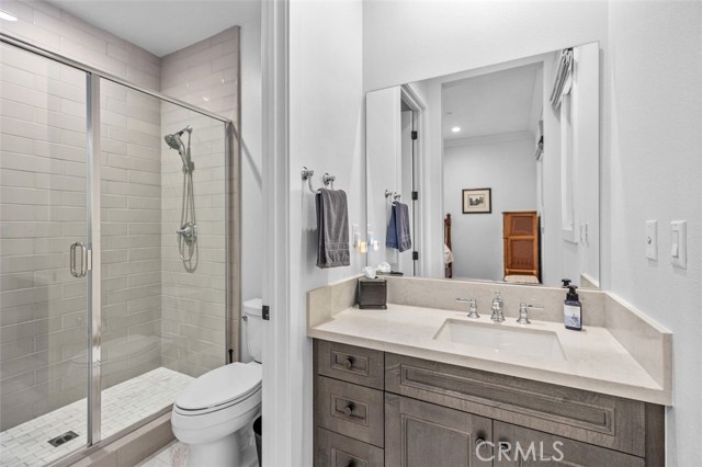 MLS #OC25245680 image #28