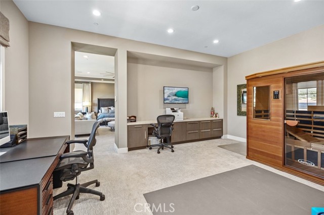 MLS #OC25245680 image #32