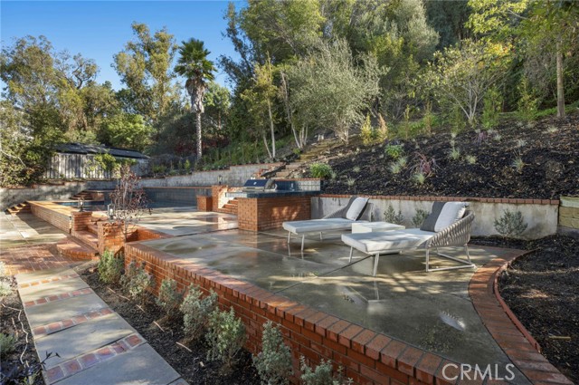 MLS #OC25245690 image #41