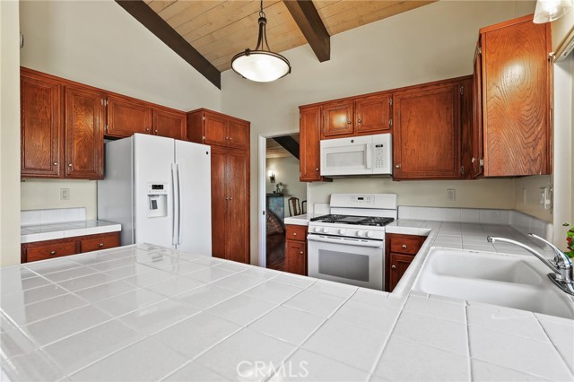 MLS #OC25245691 image #20