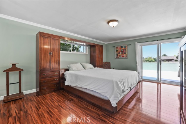 MLS #OC25245691 image #28