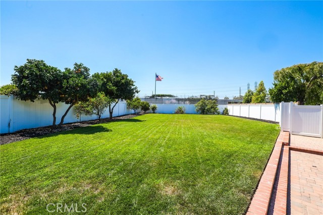 MLS #OC25245691 image #42