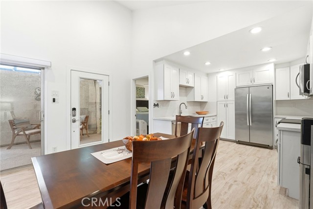 MLS #OC25245707 image #10