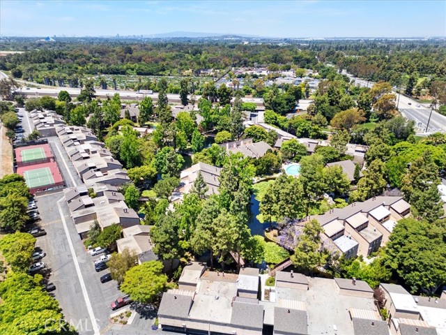 MLS #OC25245707 image #27