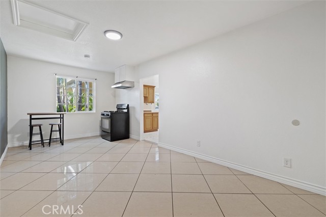 MLS #OC25245800 image #24