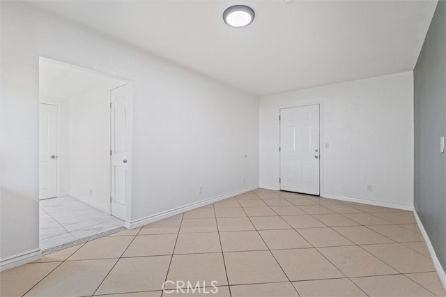 MLS #OC25245800 image #25