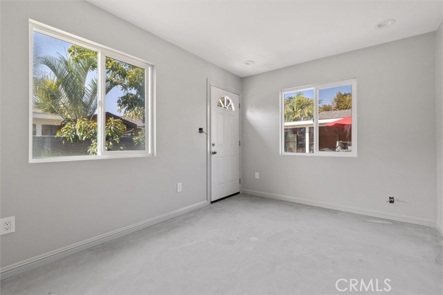 MLS #OC25245800 image #30