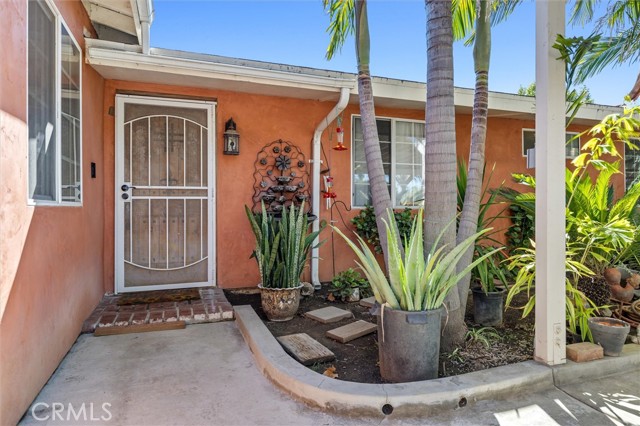 MLS #OC25245800 image #32