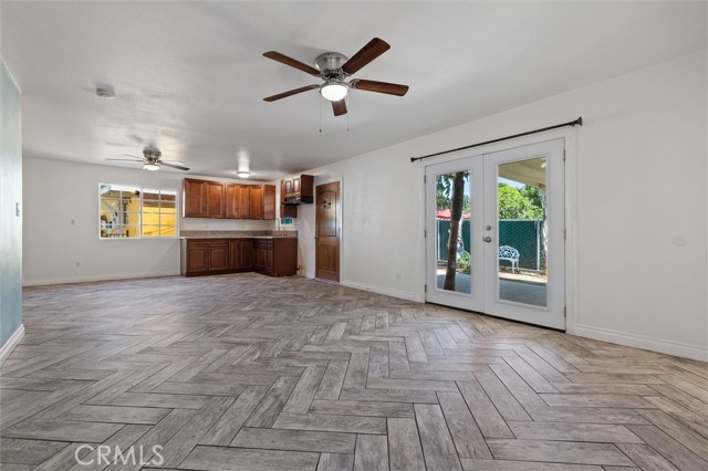 MLS #OC25245800 image #9