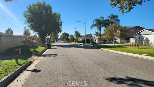 MLS #OC25245846 image #13