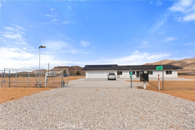 MLS #OC25245881 image #1