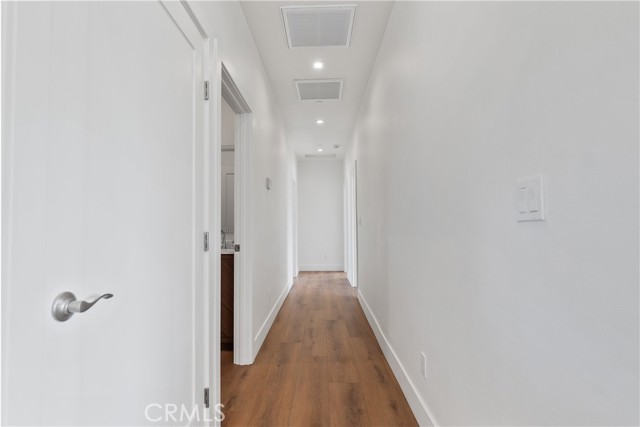 MLS #OC25245881 image #20