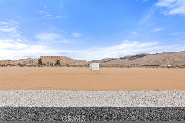 MLS #OC25245881 image #35