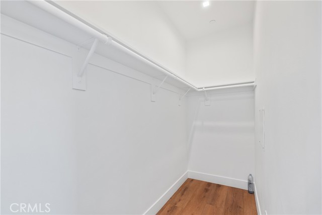 MLS #OC25245881 image #44