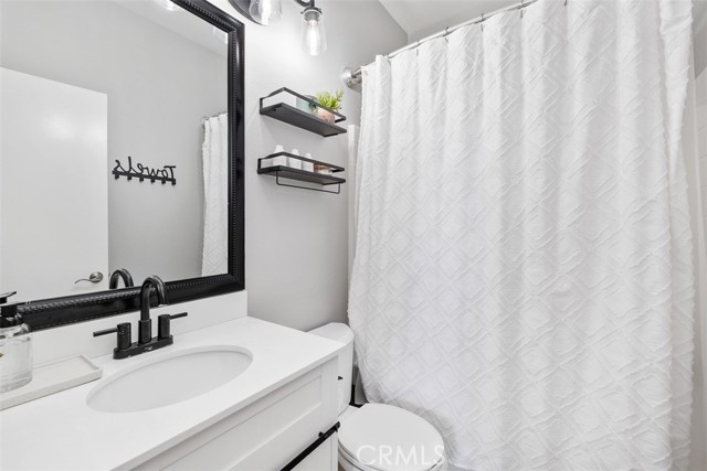 MLS #OC25245949 image #15