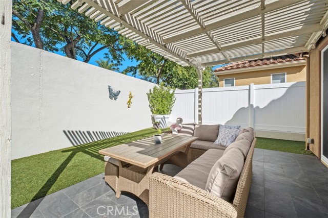 MLS #OC25245949 image #18