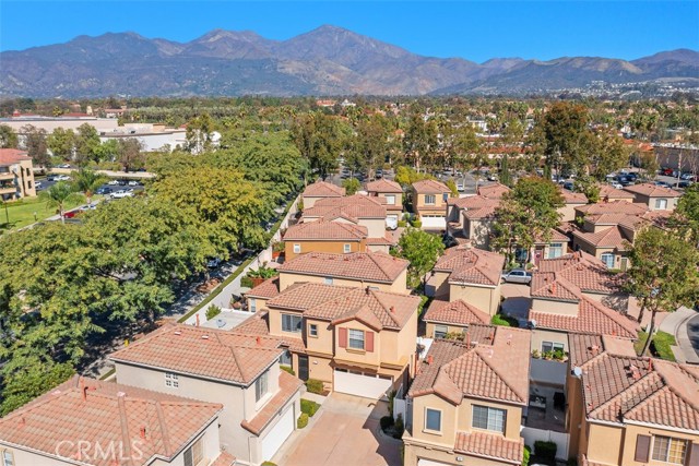 MLS #OC25245949 image #25