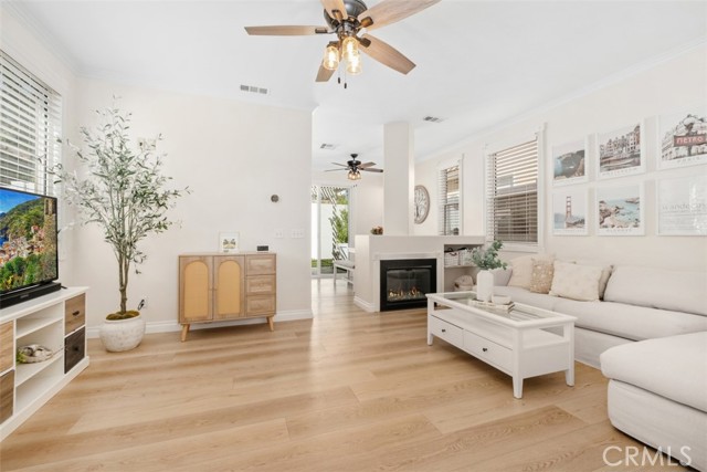 MLS #OC25245949 image #3