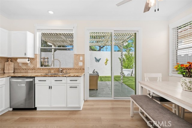 MLS #OC25245949 image #5