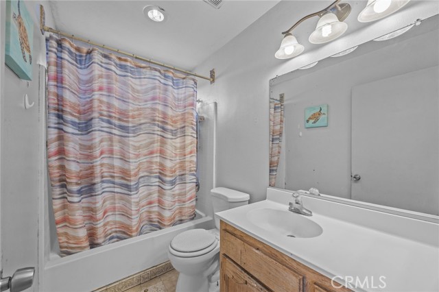 MLS #OC25245952 image #15